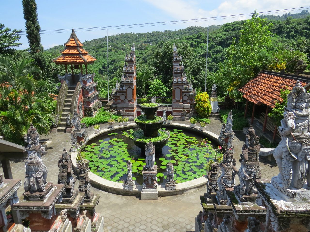 Bali, 2013