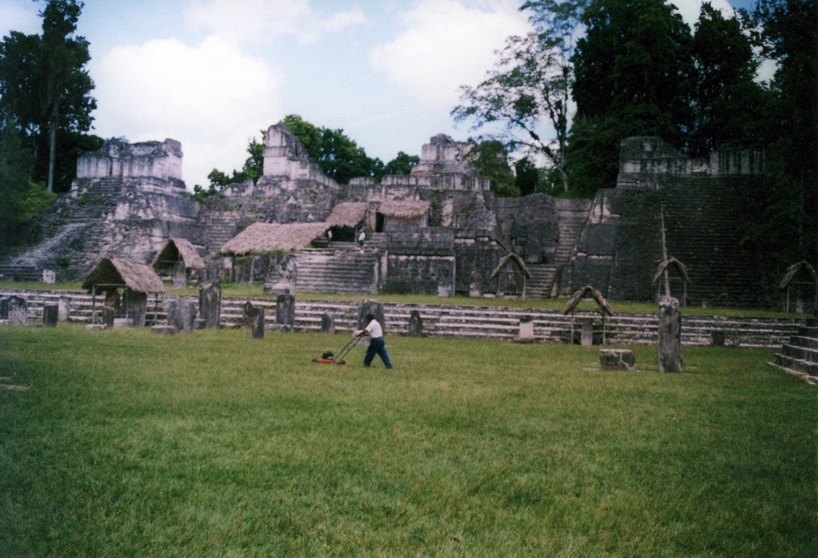 Guatemala, 2001